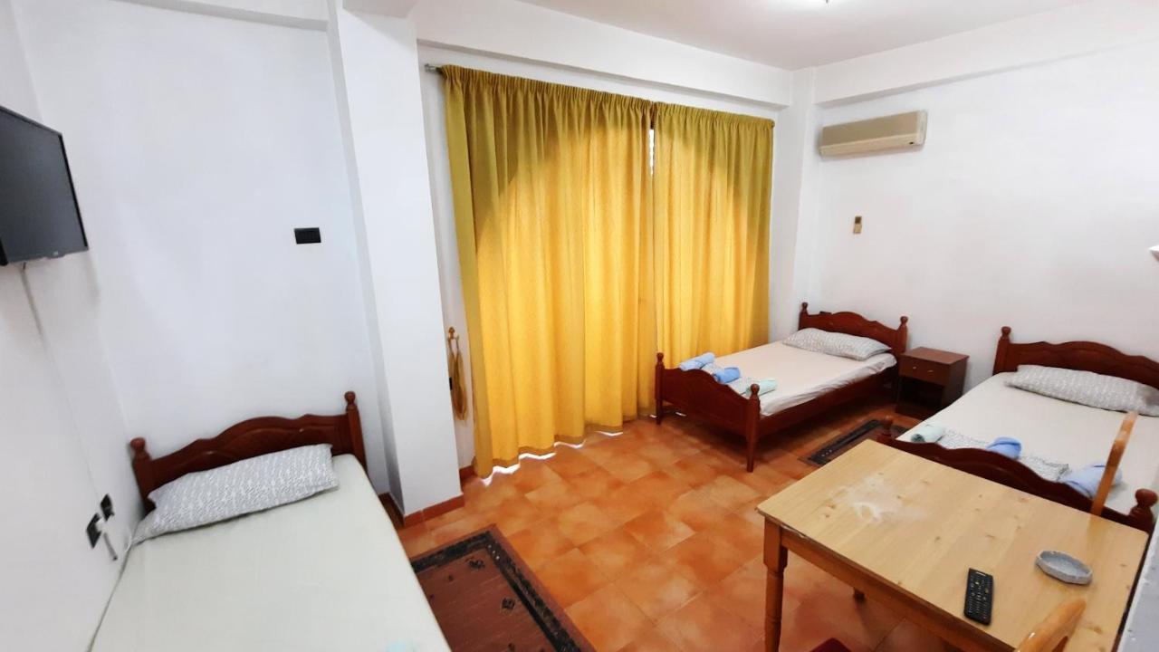 ~Villa Gloria~ Durrës Eksteriør billede