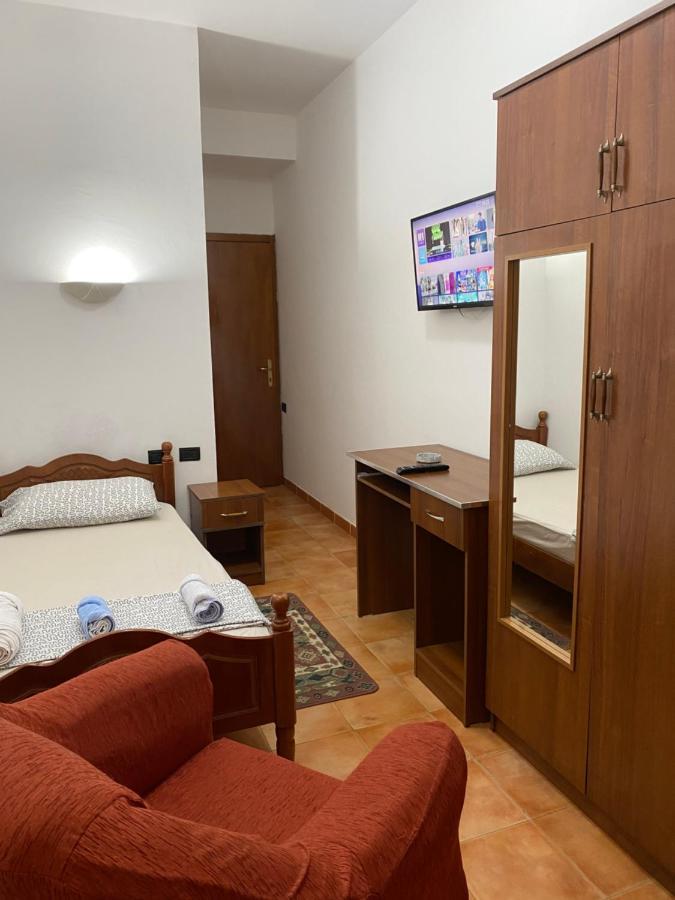~Villa Gloria~ Durrës Eksteriør billede