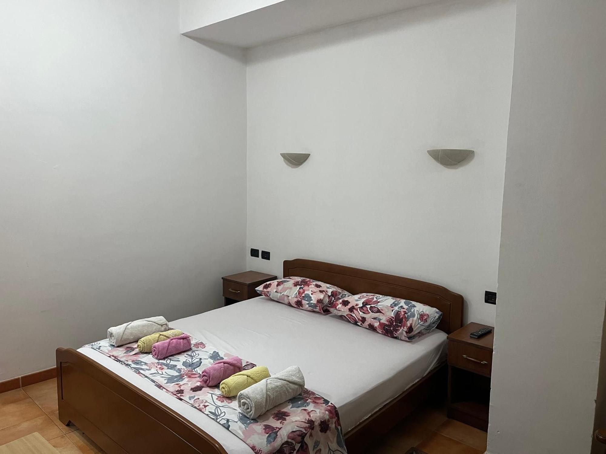 ~Villa Gloria~ Durrës Eksteriør billede